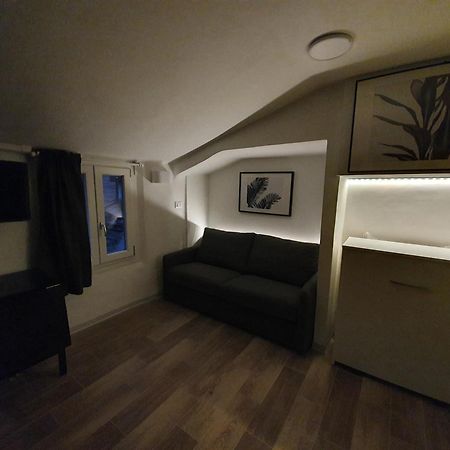 Casa Grifon Apartment Turin Bagian luar foto